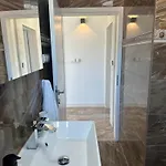 公寓 Ellara Penthouse Zrnovo