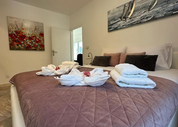 Ellara Penthouse