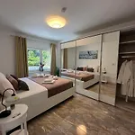 דירה Ellara Penthouse Zrnovo