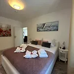 Ellara Penthouse Zrnovo