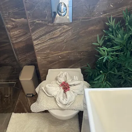 شقة Ellara Penthouse