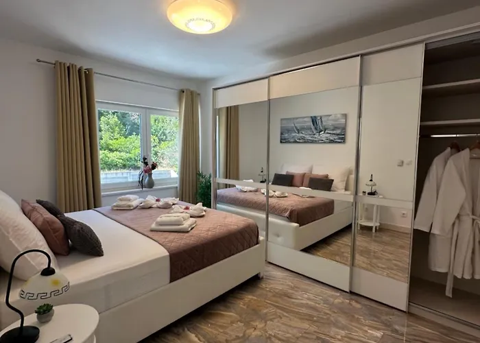 Apartman Ellara Penthouse Žrnovo